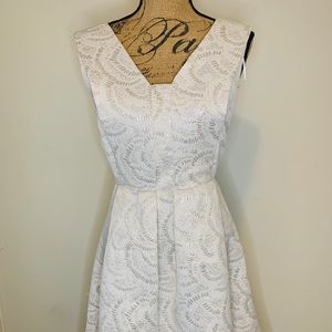 Beautiful event dress!